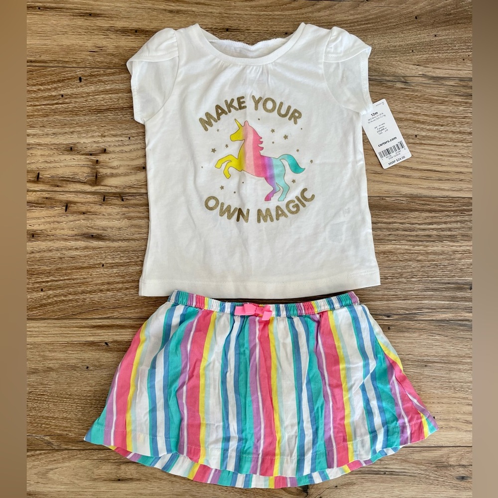 *NWT* Carter’s Baby Girl Unicorn Outfit - 12 months